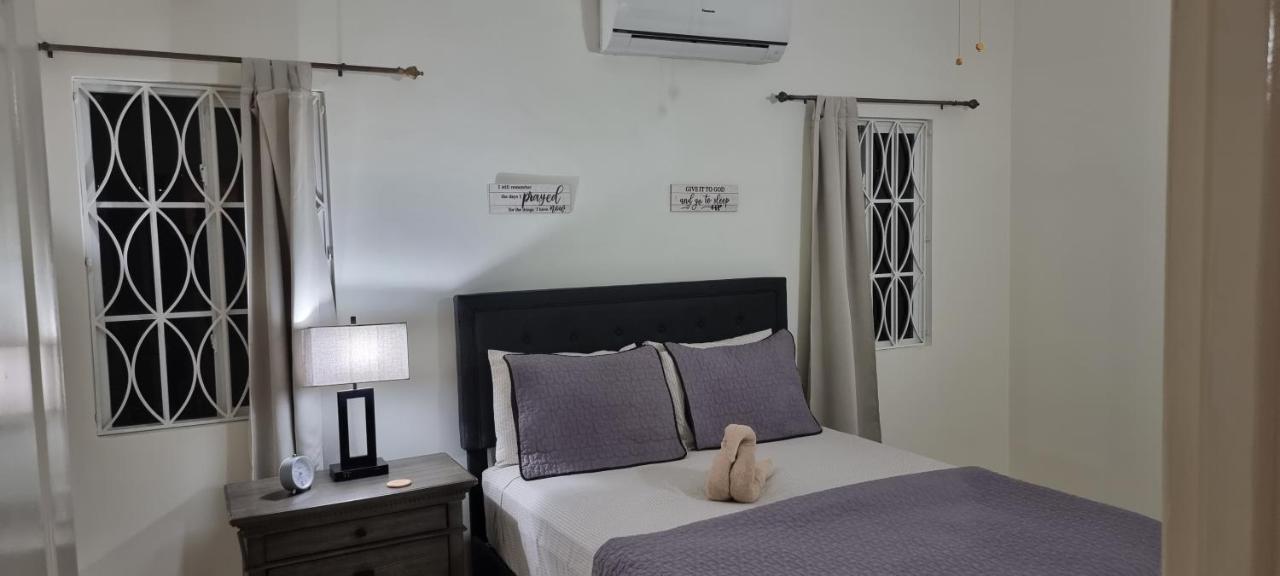 Komfort Getaway Villa At Countrymist Ocho Rios Eksteriør bilde